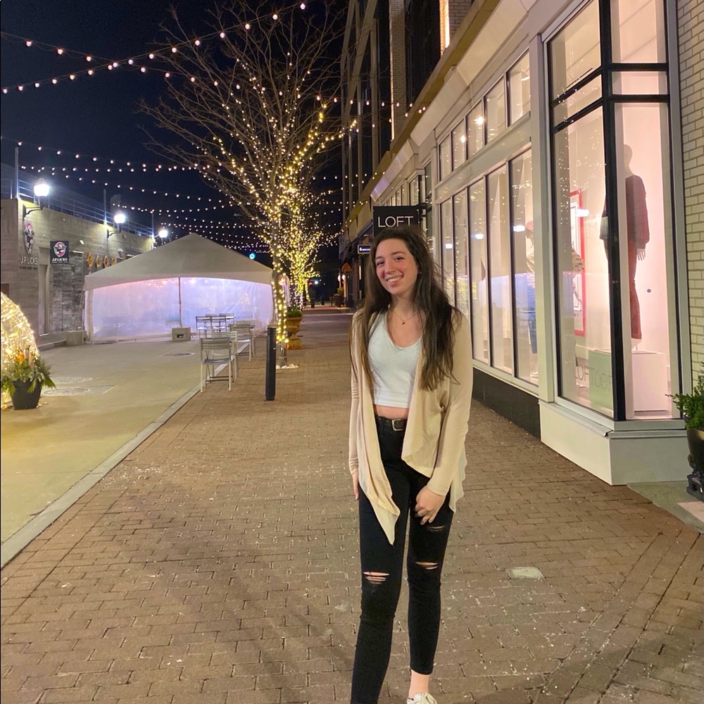 Meet your Posher, Grace